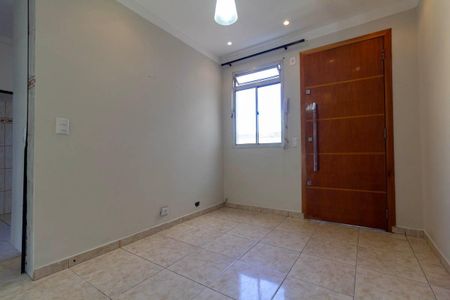 Sala de apartamento para alugar com 3 quartos, 50m² em Conjunto Habitacional Padre Jose de Anchieta, São Paulo