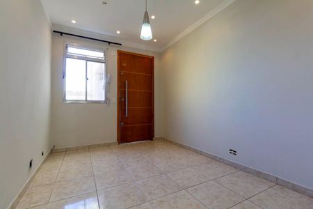 Sala de apartamento para alugar com 3 quartos, 50m² em Conjunto Habitacional Padre Jose de Anchieta, São Paulo