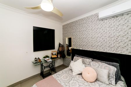 Apartamento à venda com 150m², 3 quartos e 1 vaga Apartamento à venda com 150m², 3 quartos e 1 vagaQuarto