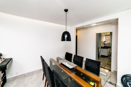Apartamento à venda com 150m², 3 quartos e 1 vaga Apartamento à venda com 150m², 3 quartos e 1 vagaCopa