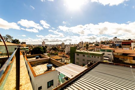 Apartamento à venda com 150m², 3 quartos e 1 vaga Apartamento à venda com 150m², 3 quartos e 1 vagaVista
