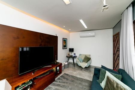 Apartamento à venda com 150m², 3 quartos e 1 vaga Apartamento à venda com 150m², 3 quartos e 1 vagaSala