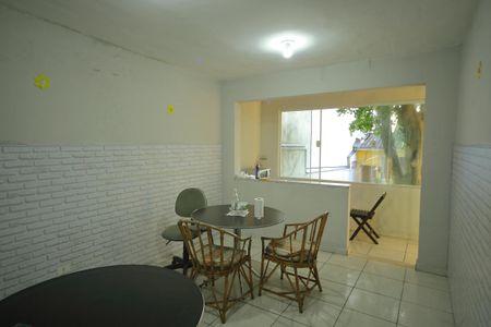 Casa à venda com 316m², 3 quartos e sem vagaSala 1 edícula 