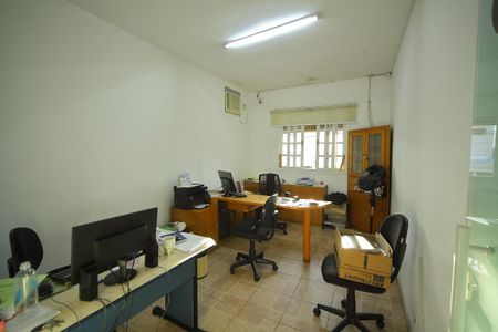 Casa à venda com 316m², 3 quartos e sem vagaQuarto 1 