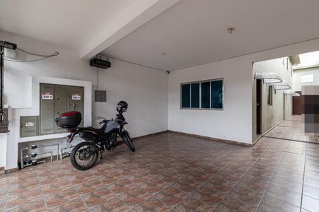 Casa à venda com 218m², 1 quarto e 2 vagas Casa à venda com 218m², 1 quarto e 2 vagasÁrea Comum
