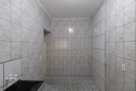 Casa à venda com 218m², 1 quarto e 2 vagas Casa à venda com 218m², 1 quarto e 2 vagasCozinha e Área de Serviço