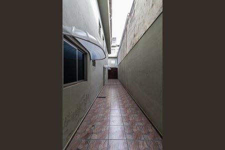 Casa à venda com 218m², 1 quarto e 2 vagas Casa à venda com 218m², 1 quarto e 2 vagasÁrea Comum