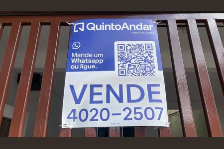 Casa à venda com 218m², 1 quarto e 2 vagas Casa à venda com 218m², 1 quarto e 2 vagasPlaca