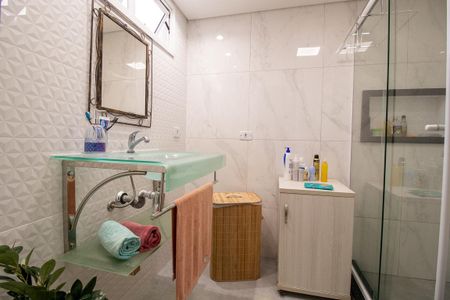 Casa de condomínio à venda com 110m², 2 quartos e 2 vagas Casa de condomínio à venda com 110m², 2 quartos e 2 vagasBanheiro da Suíte