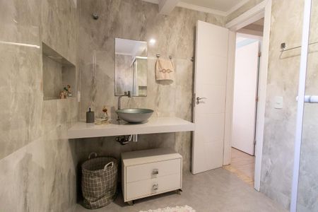 Casa de condomínio à venda com 110m², 2 quartos e 2 vagas Casa de condomínio à venda com 110m², 2 quartos e 2 vagasBanheiro Social