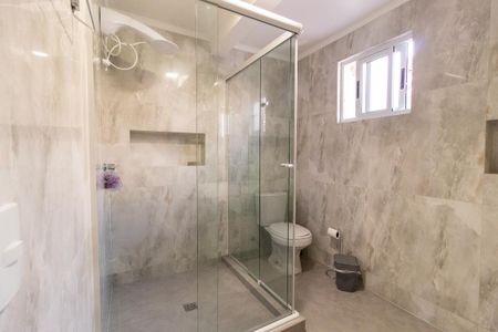 Casa de condomínio à venda com 110m², 2 quartos e 2 vagas Casa de condomínio à venda com 110m², 2 quartos e 2 vagasBanheiro Social