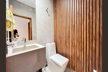 Casa de condomínio para alugar com 300m², 4 quartos e 5 vagas Casa de condomínio para alugar com 300m², 4 quartos e 5 vagasBanheiro