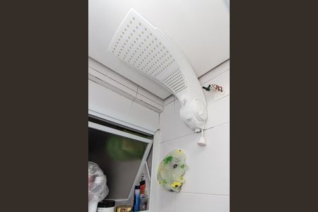 Casa de condomínio à venda com 50m², 2 quartos e sem vaga Casa de condomínio à venda com 50m², 2 quartos e sem vagaBanheiro
