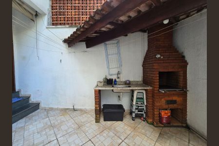 Casa à venda com 100m², 2 quartos e 1 vaga Casa à venda com 100m², 2 quartos e 1 vagaÁrea de Serviço e Churrasqueira