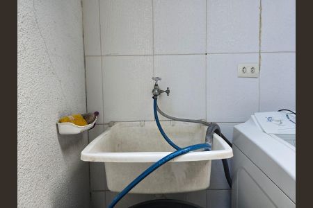 Casa à venda com 100m², 2 quartos e 1 vaga Casa à venda com 100m², 2 quartos e 1 vagaÁrea de Serviço e Churrasqueira