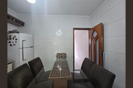 Casa à venda com 100m², 2 quartos e 1 vaga Casa à venda com 100m², 2 quartos e 1 vagaCozinha