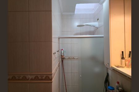Casa à venda com 100m², 2 quartos e 1 vaga Casa à venda com 100m², 2 quartos e 1 vagaBanheiro da Suíte