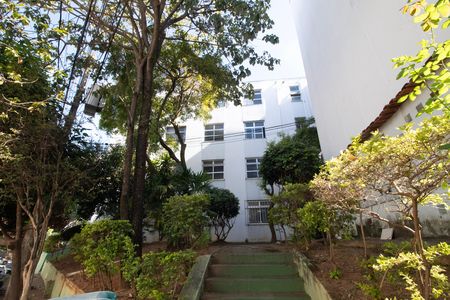 Apartamento para alugar com 48m², 2 quartos e 1 vaga Apartamento para alugar com 48m², 2 quartos e 1 vagaÁrea comum - Área Verde