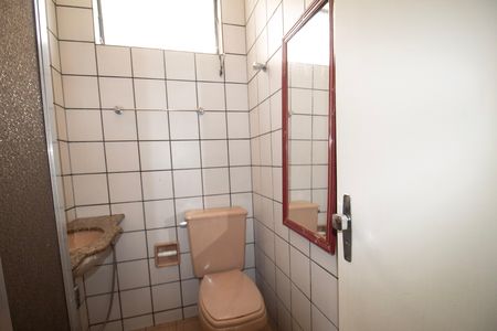 Apartamento para alugar com 48m², 2 quartos e 1 vaga Apartamento para alugar com 48m², 2 quartos e 1 vagaBanheiro Social