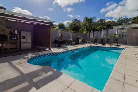 Casa de condomínio para alugar com 321m², 3 quartos e 4 vagas Casa de condomínio para alugar com 321m², 3 quartos e 4 vagasPiscina