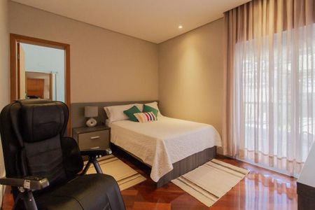 Casa de condomínio para alugar com 321m², 3 quartos e 4 vagas Casa de condomínio para alugar com 321m², 3 quartos e 4 vagasQuarto Suíte 1