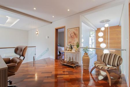 Casa de condomínio para alugar com 321m², 3 quartos e 4 vagas