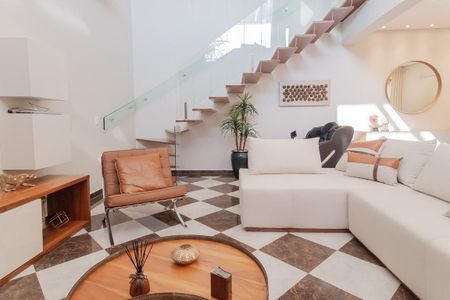 Casa de condomínio para alugar com 321m², 3 quartos e 4 vagas Casa de condomínio para alugar com 321m², 3 quartos e 4 vagasSala