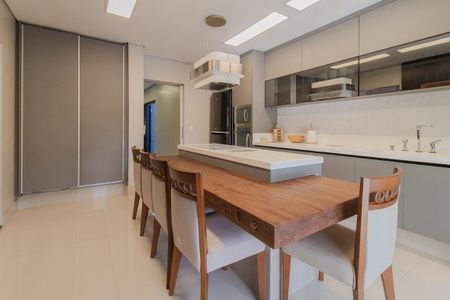 Casa de condomínio para alugar com 321m², 3 quartos e 4 vagas Casa de condomínio para alugar com 321m², 3 quartos e 4 vagasCozinha