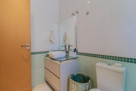 Casa de condomínio para alugar com 321m², 3 quartos e 4 vagas Casa de condomínio para alugar com 321m², 3 quartos e 4 vagasBanheiro suíte 1