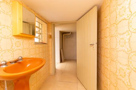 Casa para alugar com 110m², 3 quartos e 3 vagas Casa para alugar com 110m², 3 quartos e 3 vagasBanheiro externa