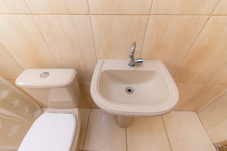 Casa para alugar com 110m², 3 quartos e 3 vagas Casa para alugar com 110m², 3 quartos e 3 vagasBanheiro