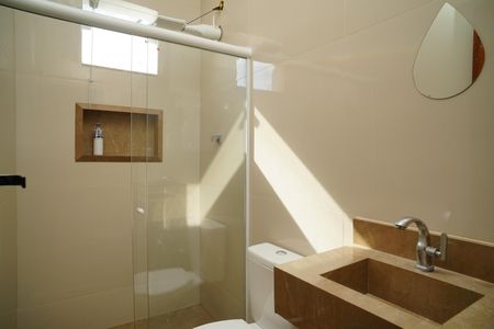Casa para alugar com 62m², 2 quartos e sem vaga Casa para alugar com 62m², 2 quartos e sem vagaBanheiro Social
