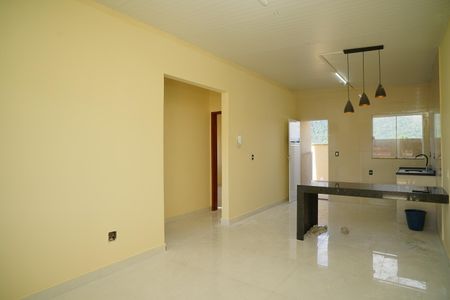 Casa para alugar com 62m², 2 quartos e sem vaga Casa para alugar com 62m², 2 quartos e sem vagaSala