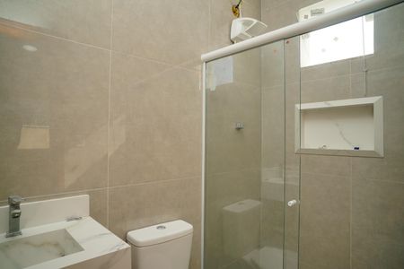 Casa para alugar com 62m², 2 quartos e sem vaga Casa para alugar com 62m², 2 quartos e sem vagaBanheiro do Quarto 2