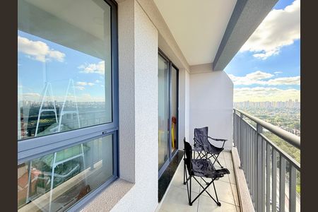 Apartamento para alugar com 34m², 1 quarto e sem vagaSacada 