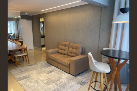 Sala de apartamento para alugar com 2 quartos, 65m² em Setor Bueno, Goiânia