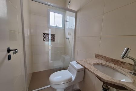 Apartamento à venda com 91m², 2 quartos e 1 vaga Apartamento à venda com 91m², 2 quartos e 1 vagaBanheiro da Suíte