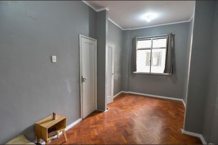 Apartamento à venda com 48m², 1 quarto e sem vaga Apartamento à venda com 48m², 1 quarto e sem vagaQuarto