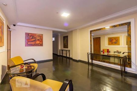 Apartamento para alugar com 110m², 3 quartos e 2 vagas Apartamento para alugar com 110m², 3 quartos e 2 vagasÁrea comum - Hall de entrada