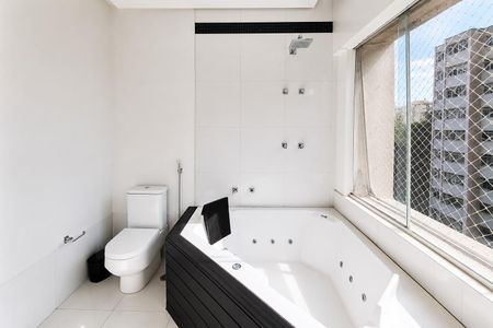 Apartamento para alugar com 530m², 4 quartos e 3 vagas Apartamento para alugar com 530m², 4 quartos e 3 vagasSuíte 1