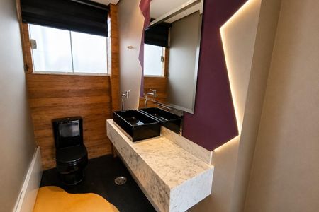 Apartamento para alugar com 530m², 4 quartos e 3 vagas Apartamento para alugar com 530m², 4 quartos e 3 vagasLavabo