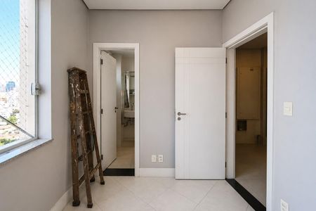 Apartamento para alugar com 530m², 4 quartos e 3 vagas Apartamento para alugar com 530m², 4 quartos e 3 vagasÁrea de Serviço