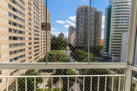 Apartamento para alugar com 530m², 4 quartos e 3 vagas Apartamento para alugar com 530m², 4 quartos e 3 vagasVaranda e Vista
