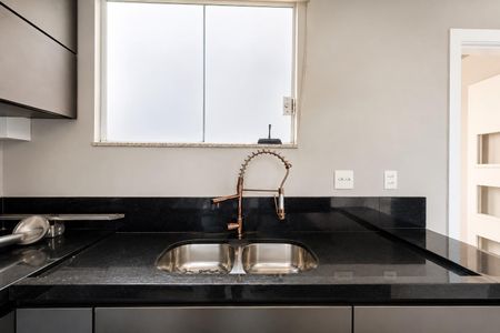 Apartamento para alugar com 530m², 4 quartos e 3 vagas Apartamento para alugar com 530m², 4 quartos e 3 vagasCozinha