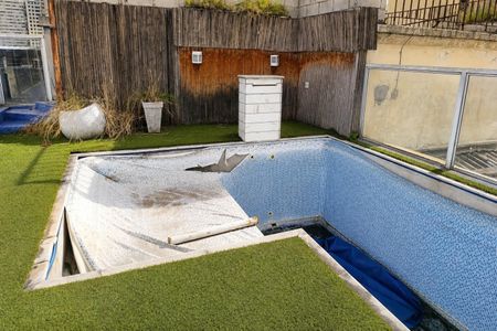 Apartamento para alugar com 530m², 4 quartos e 3 vagas Apartamento para alugar com 530m², 4 quartos e 3 vagasÁrea Externa - Piscina