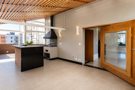 Apartamento para alugar com 530m², 4 quartos e 3 vagas Apartamento para alugar com 530m², 4 quartos e 3 vagasÁrea Externa - Churrasqueira