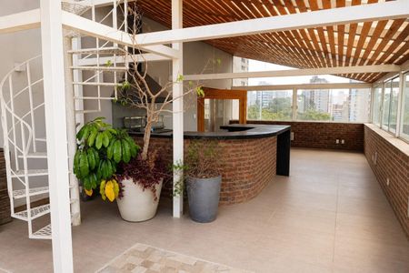 Apartamento para alugar com 530m², 4 quartos e 3 vagas Apartamento para alugar com 530m², 4 quartos e 3 vagasÁrea Externa - Churrasqueira