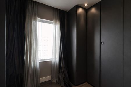 Apartamento para alugar com 530m², 4 quartos e 3 vagas Apartamento para alugar com 530m², 4 quartos e 3 vagasDormitório - Closet 2