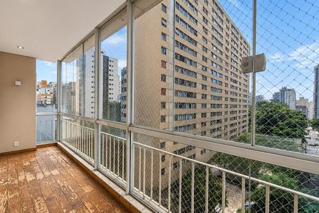 Apartamento para alugar com 530m², 4 quartos e 3 vagas Apartamento para alugar com 530m², 4 quartos e 3 vagasVaranda e Vista