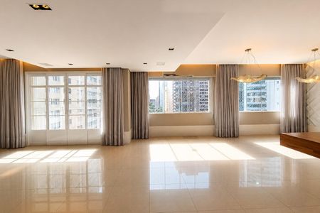 Apartamento para alugar com 530m², 4 quartos e 3 vagas Apartamento para alugar com 530m², 4 quartos e 3 vagasSala